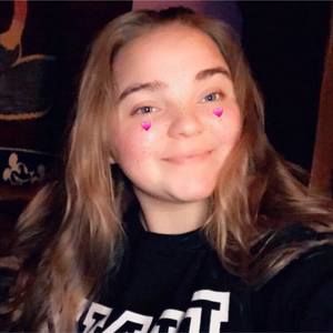 Meet your Posher, Katelynn